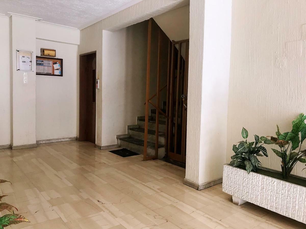 Апартаменты Leoforos Georgiou Kafantari 33 11631 Афины Экстерьер фото